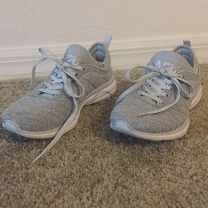 APL Techloom Phantom Women US7